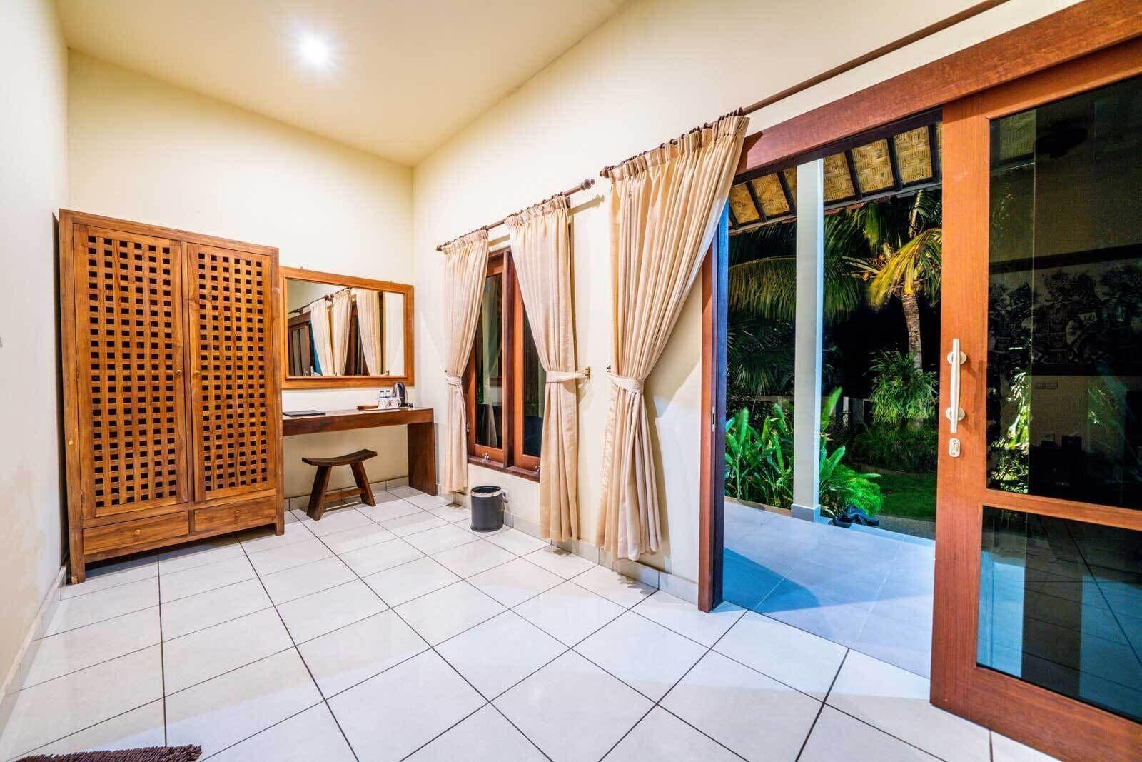 Ocean Sun Dive Holiday park Tulamben (Bali)