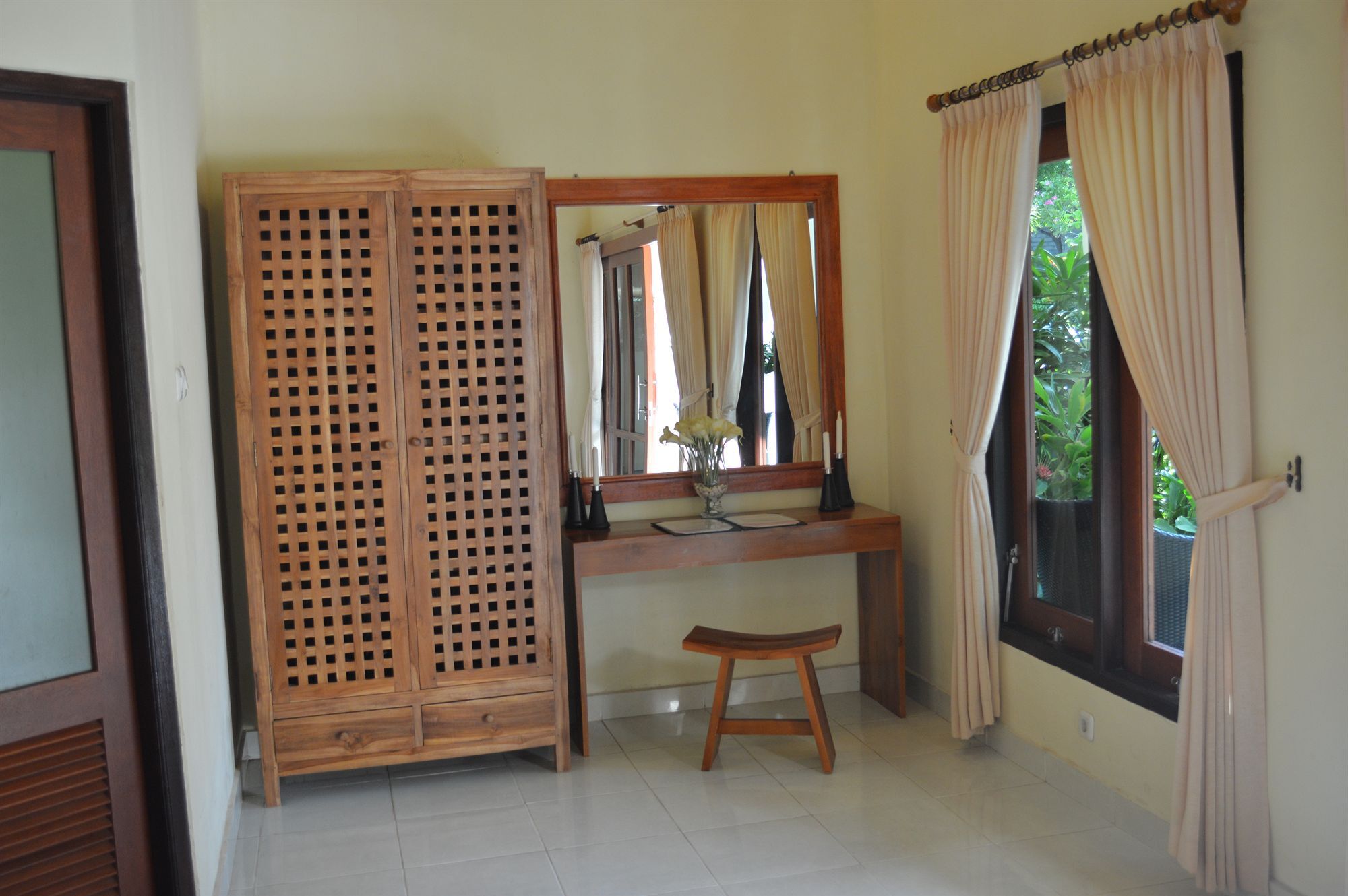 Ocean Sun Dive Tulamben (Bali)
